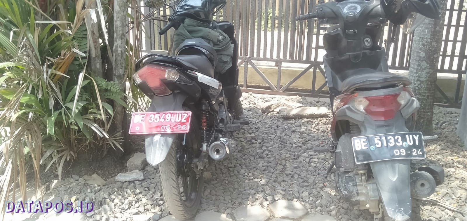 Motor Dinas Plat Merah Milik Pemkab Pringsewu Terparkir Setiap Hari Kerja Di Lampung tengah