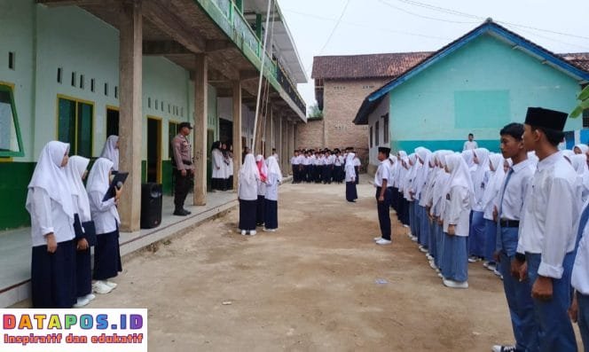 Jadi Pembina Upacara Di MA Dan MTS GUPP Ini Pesan Bhabinkamtibmas Brigpol Gulbidin