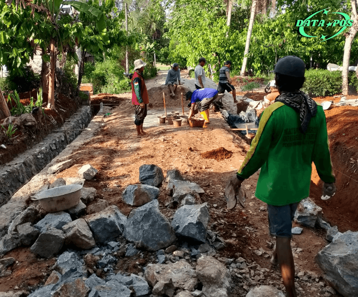 Pekon Panggungrejo Utara Bagun Drainase Tahap II Angaran DD Tahun 2024