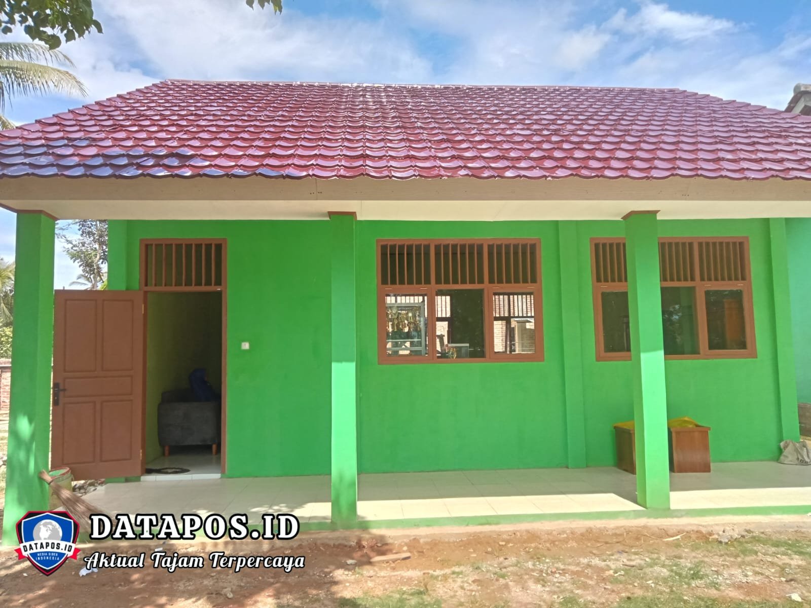 Rp 368 Juta untuk Ruang Guru SDN 2 Kuta Waringin, Tapi Plafon Triplek Hampir Jebol