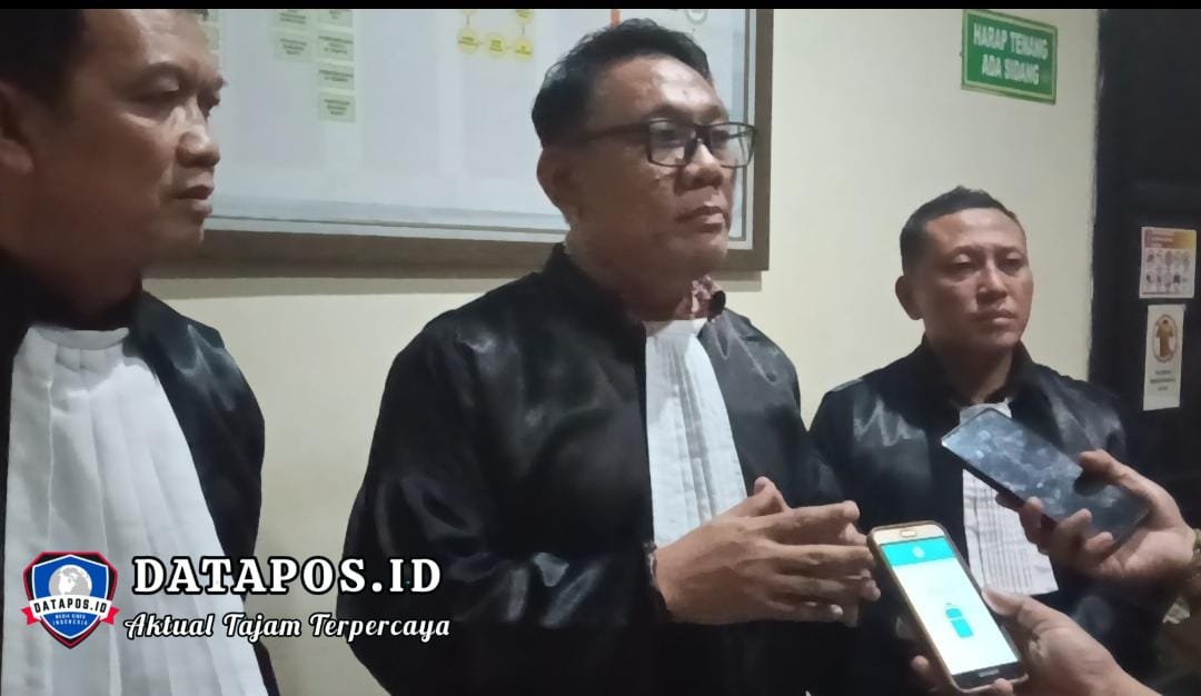 Yayan Akui Surya Nofiantoro Masih Saudara Dalam Persidangan Dugaan  Korupsi Lapen Sampang